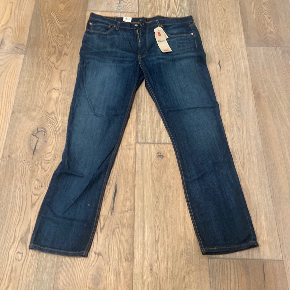 Mens Levi’s NWT 38x34